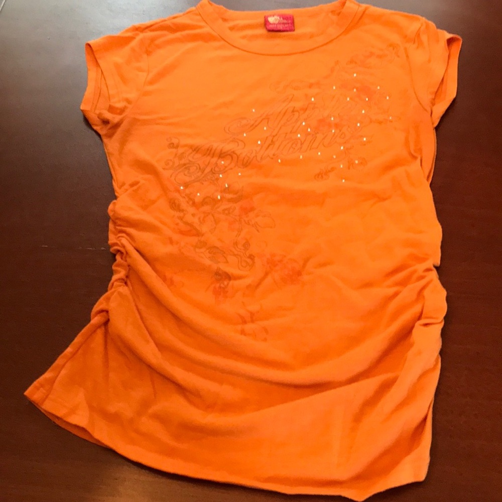 Apple Bottom orange graphic T